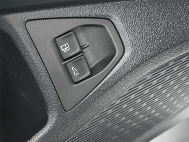 Photo of 2023 Opal White Volkswagen Jetta