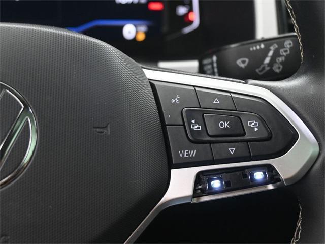 Photo of 2022 Racing Green Volkswagen Atlas