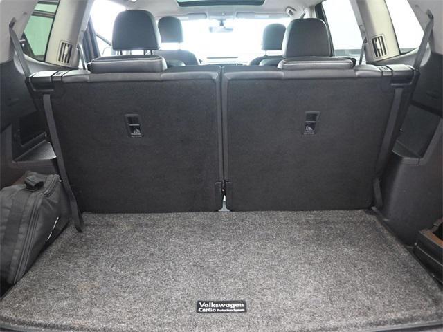 Photo of 2022 Racing Green Volkswagen Atlas
