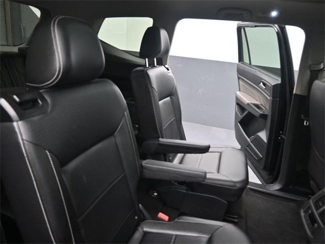Photo of 2022 Racing Green Volkswagen Atlas