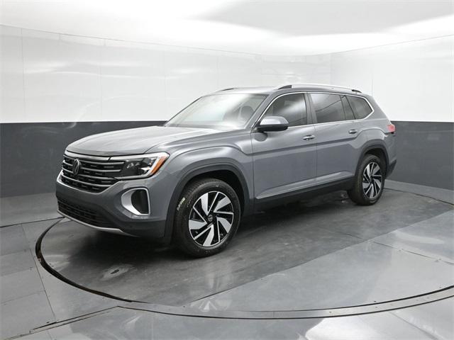 Photo of 2025 Pure Gray Volkswagen Atlas