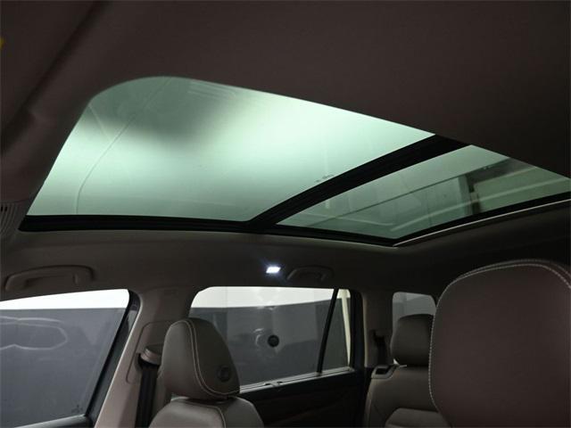 Photo of 2025 Pure Gray Volkswagen Atlas