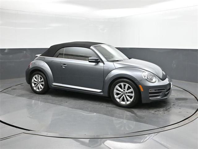 Photo of 2017 Platinum Gray Metallic/Black Roof Volkswagen Beetle