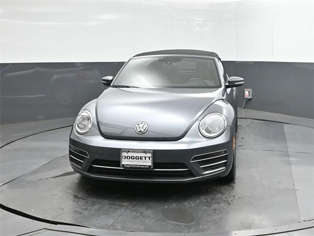 Photo of 2017 Platinum Gray Metallic/Black Roof Volkswagen Beetle