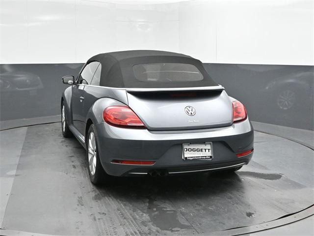 Photo of 2017 Platinum Gray Metallic/Black Roof Volkswagen Beetle