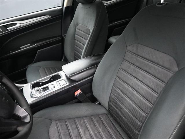Photo of 2020 MAGNETIC METALLIC Ford Fusion