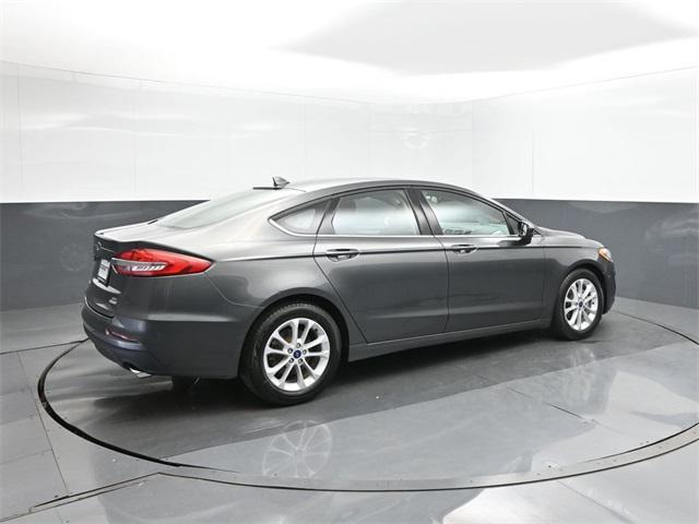 Photo of 2020 MAGNETIC METALLIC Ford Fusion