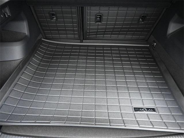 Photo of 2025 Deep Black Pearl Volkswagen Tiguan