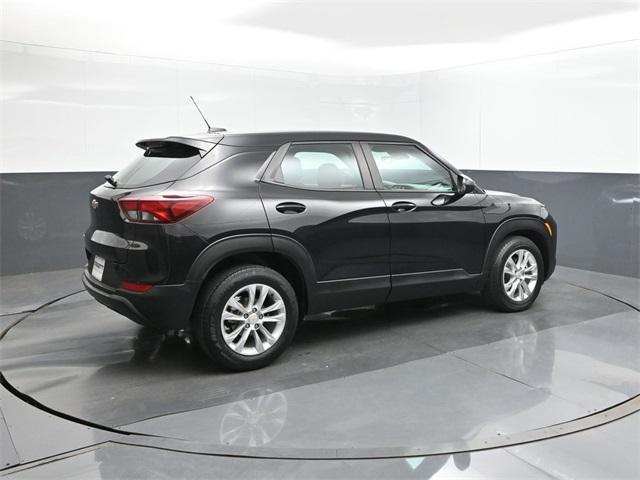 Photo of 2021 Mosaic Black Metallic Chevrolet Trailblazer