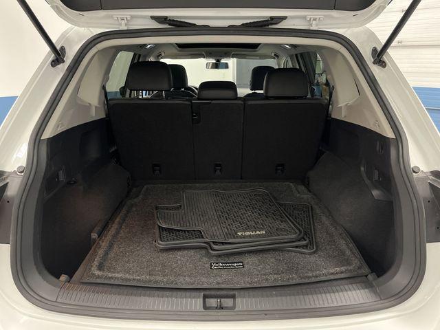 Photo of 2018 Pure White Volkswagen Tiguan