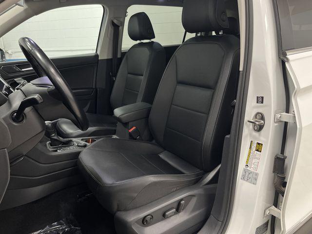 Photo of 2018 Pure White Volkswagen Tiguan