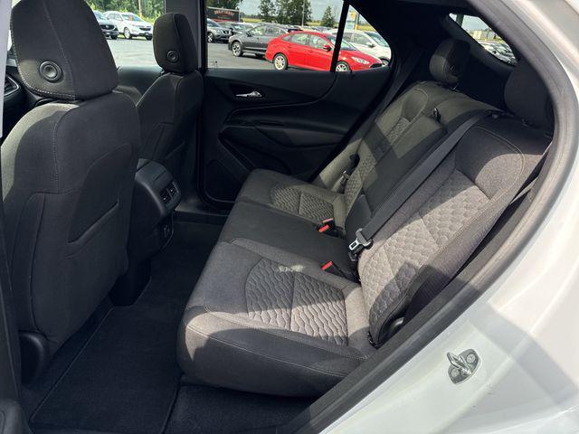 Photo of 2019 Summit White Chevrolet Equinox