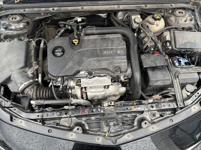 Photo of 2019 Mosaic Black Metallic Chevrolet Malibu