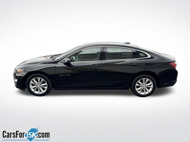 Photo of 2019 Mosaic Black Metallic Chevrolet Malibu