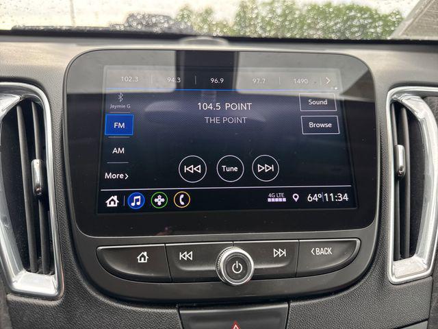 Photo of 2019 Mosaic Black Metallic Chevrolet Malibu