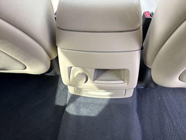 Photo of 2011 Phantom Black Metallic Hyundai SANTA FE