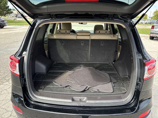 Photo of 2011 Phantom Black Metallic Hyundai SANTA FE