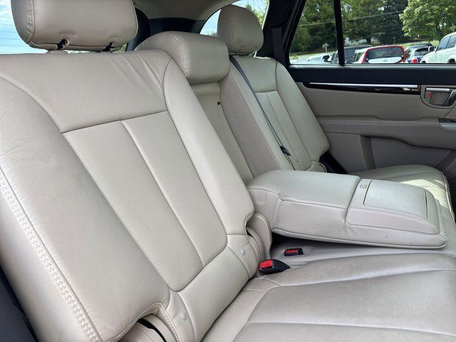 Photo of 2011 Phantom Black Metallic Hyundai SANTA FE