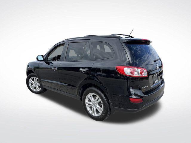 Photo of 2011 Phantom Black Metallic Hyundai SANTA FE
