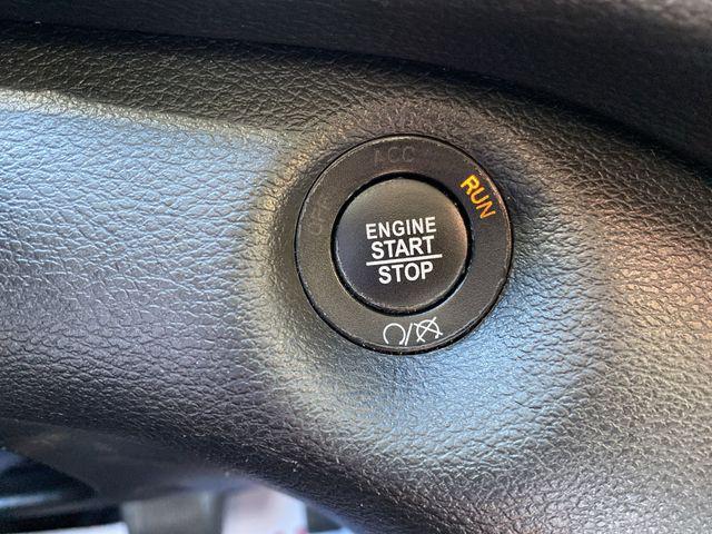 Photo of 2018 Granite Crystal Metallic Clearcoat Jeep Cherokee