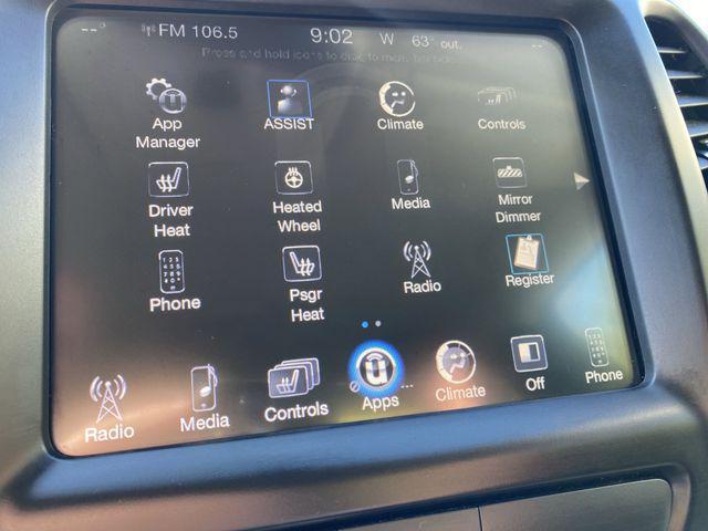Photo of 2018 Granite Crystal Metallic Clearcoat Jeep Cherokee