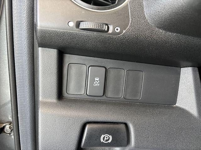 Photo of 2012 Gray Honda Pilot