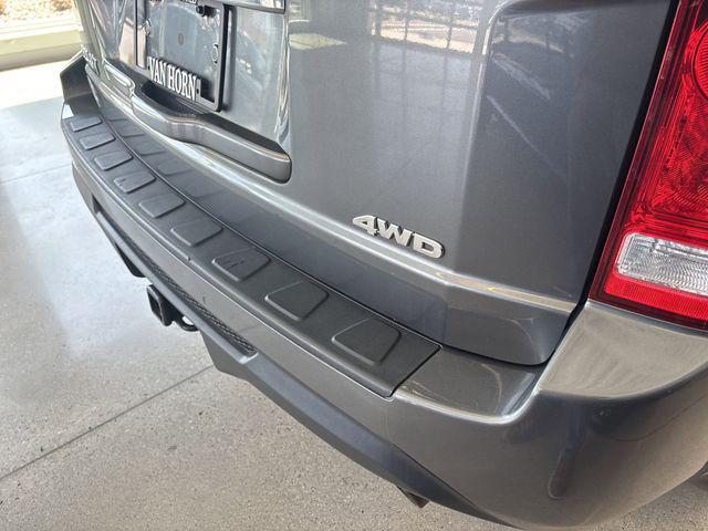 Photo of 2012 Gray Honda Pilot