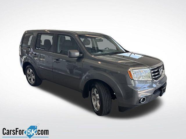 Photo of 2012 Gray Honda Pilot