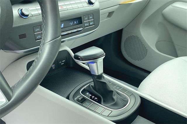Photo of 2025 Denim Blue Pearl Hyundai KONA
