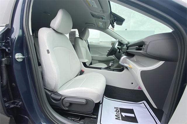 Photo of 2025 Denim Blue Pearl Hyundai KONA