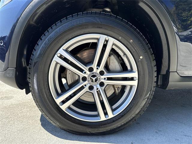 Photo of 2021 Beige Mercedes-Benz GLC 300
