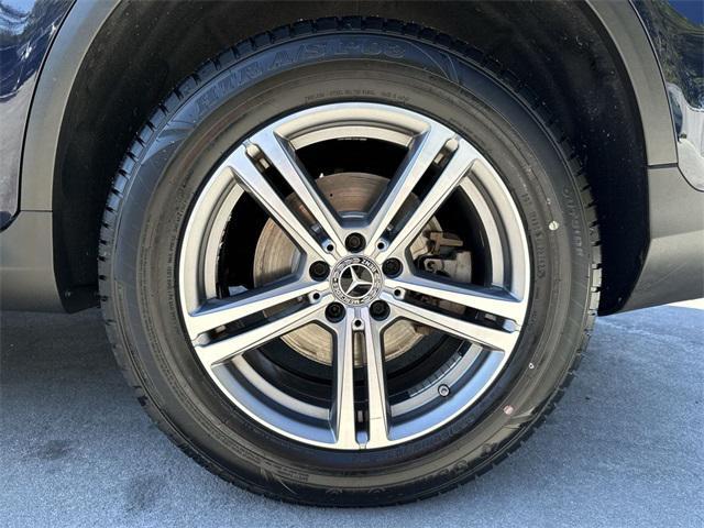 Photo of 2021 Beige Mercedes-Benz GLC 300