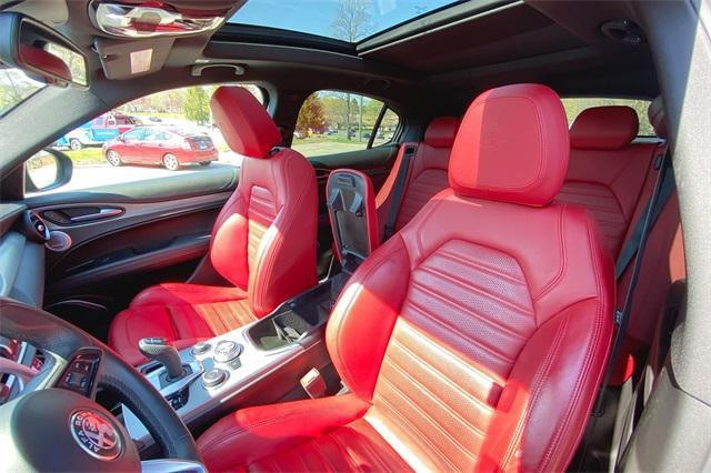 Photo of 2023 Vulcano Black Metallic Alfa Romeo Stelvio