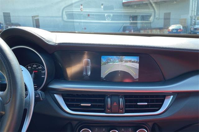Photo of 2023 Vulcano Black Metallic Alfa Romeo Stelvio