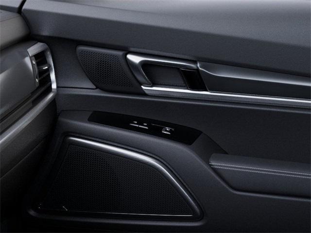 Photo of 2025 Panthera Metal Kia Telluride