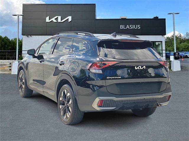 Photo of 2024 Ebony Black Kia Sportage