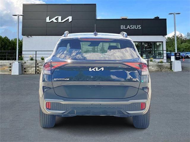 Photo of 2024 Ebony Black Kia Sportage