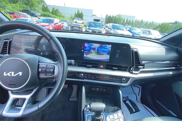 Photo of 2024 Ebony Black Kia Sportage