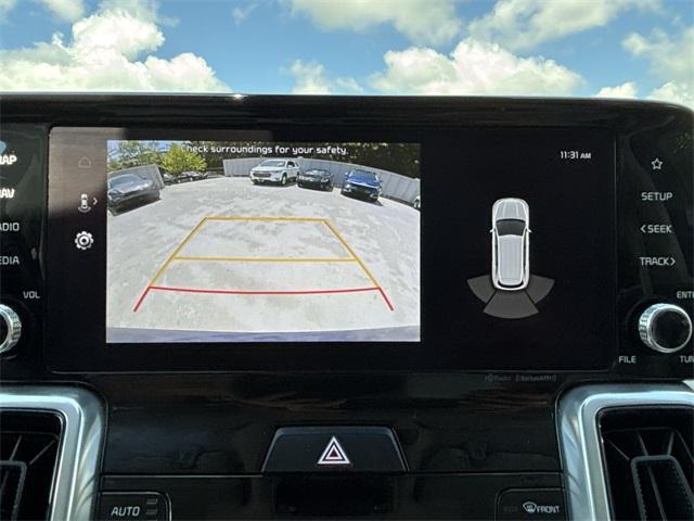 Photo of 2023 Sapphire Blue Kia Sorento