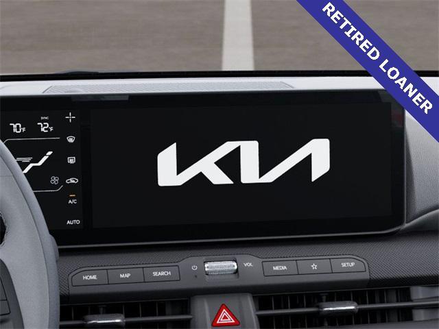 Photo of 2025 Currant Red Kia K4