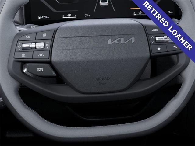 Photo of 2025 Currant Red Kia K4