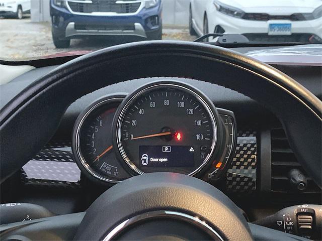 Photo of 2018 Red MINI Hardtop