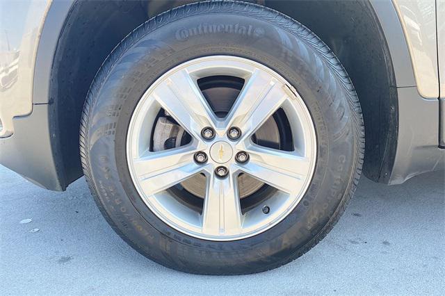 Photo of 2022 Stone Gray Metallic Chevrolet Trax