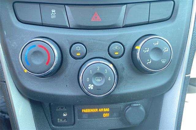 Photo of 2022 Stone Gray Metallic Chevrolet Trax