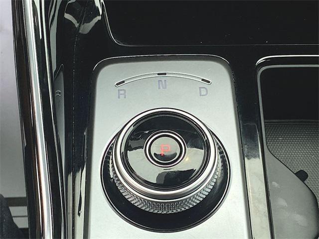 Photo of 2023 Snow White Pearl Kia Sorento Plug-In Hybrid