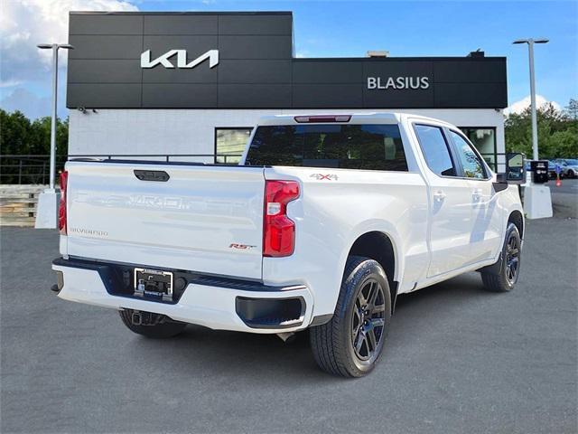 Photo of 2022 Summit White Chevrolet Silverado 1500