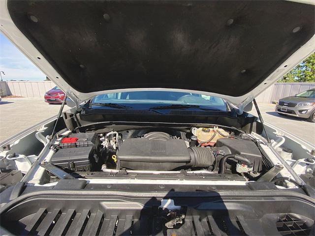 Photo of 2022 Summit White Chevrolet Silverado 1500