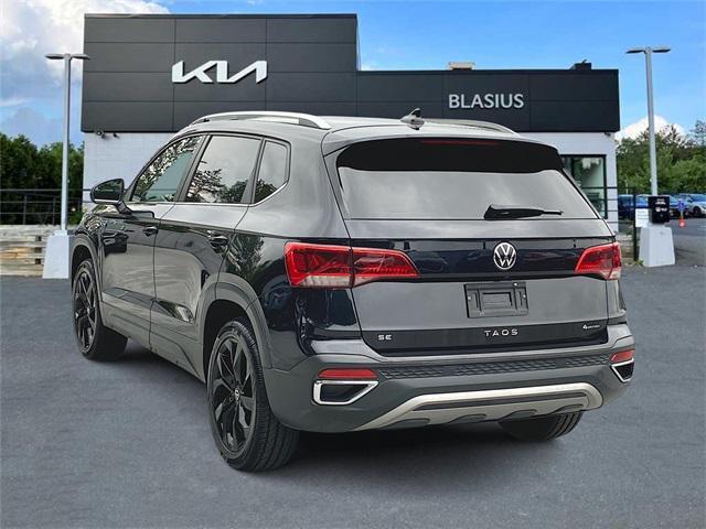 Photo of 2022 Deep Black Pearl Volkswagen Taos