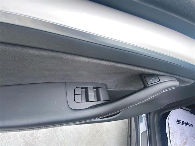 Photo of 2023 Deep Blue Metallic Tesla Model Y