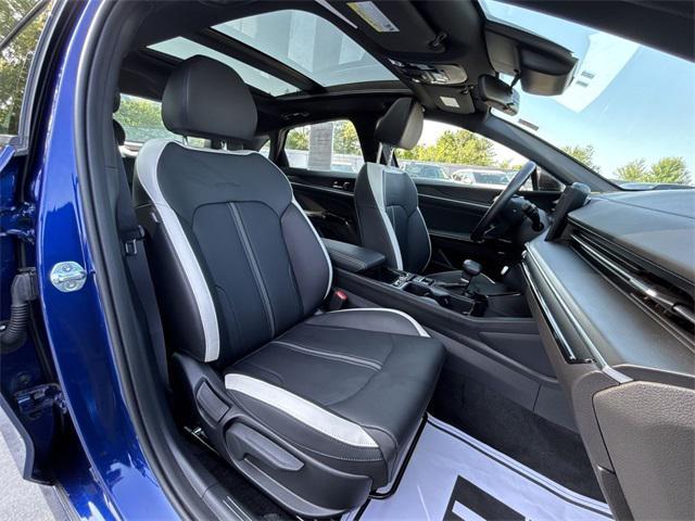 Photo of 2025 Yacht Blue Kia K5